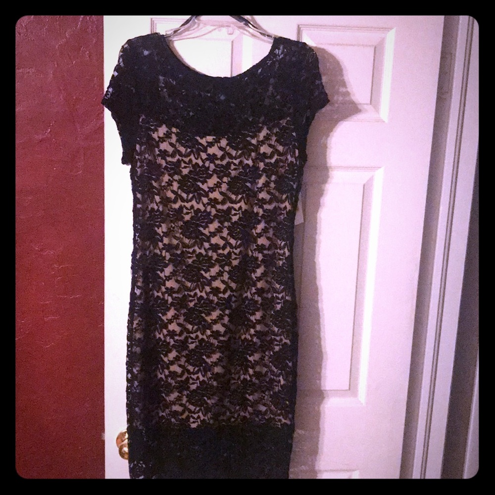 Black, lace dress
